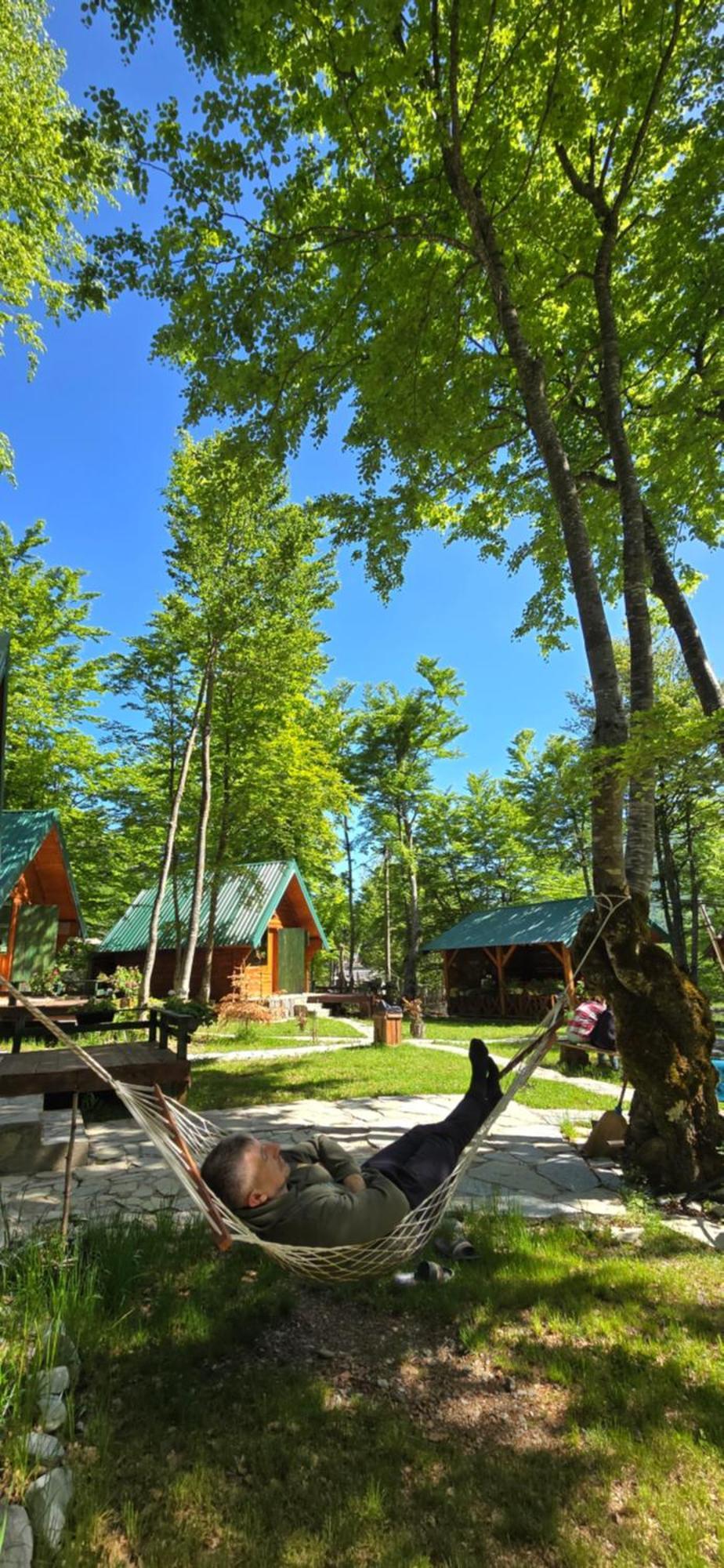 Bungalows Prokletije Gusinje 外观 照片