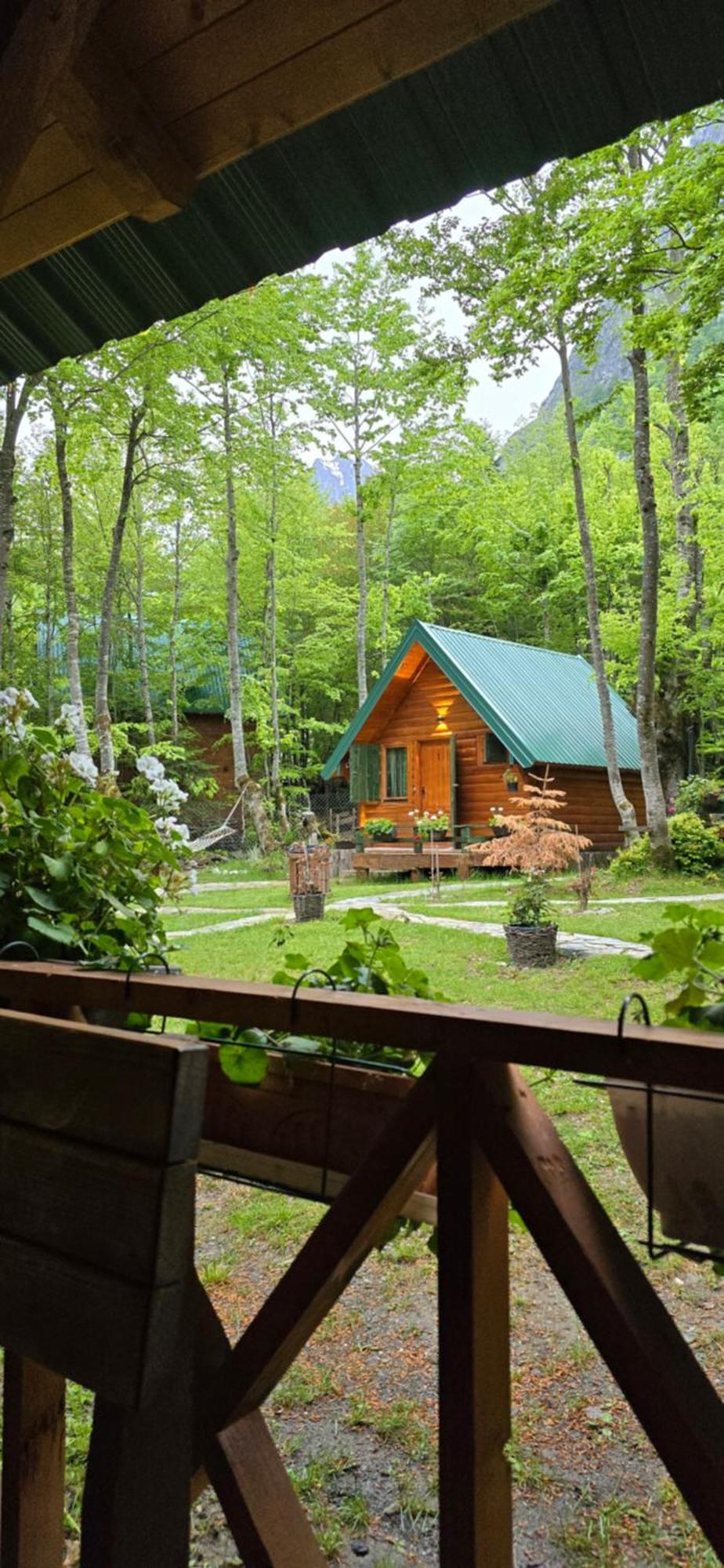 Bungalows Prokletije Gusinje 外观 照片