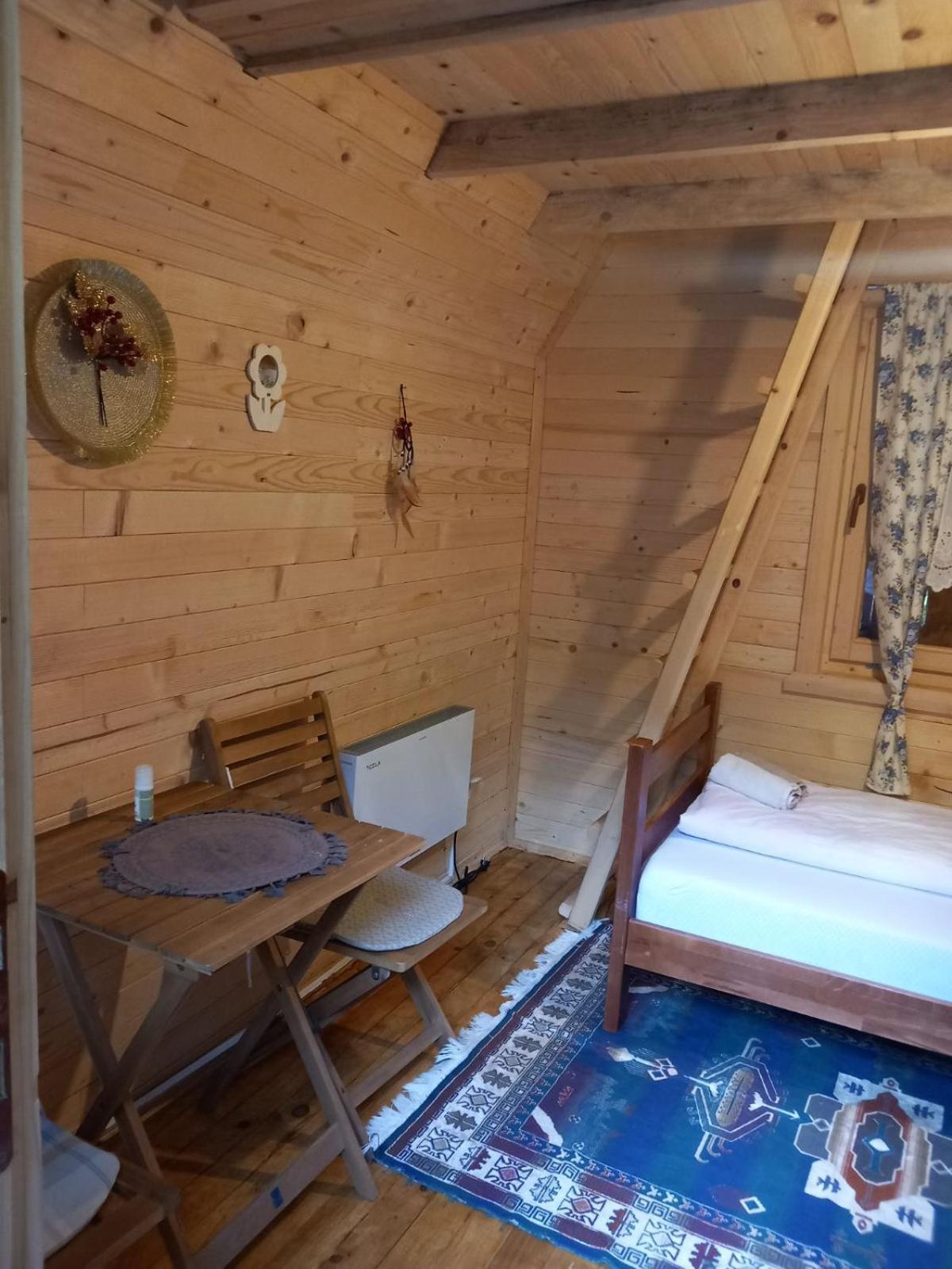 Bungalows Prokletije Gusinje 外观 照片