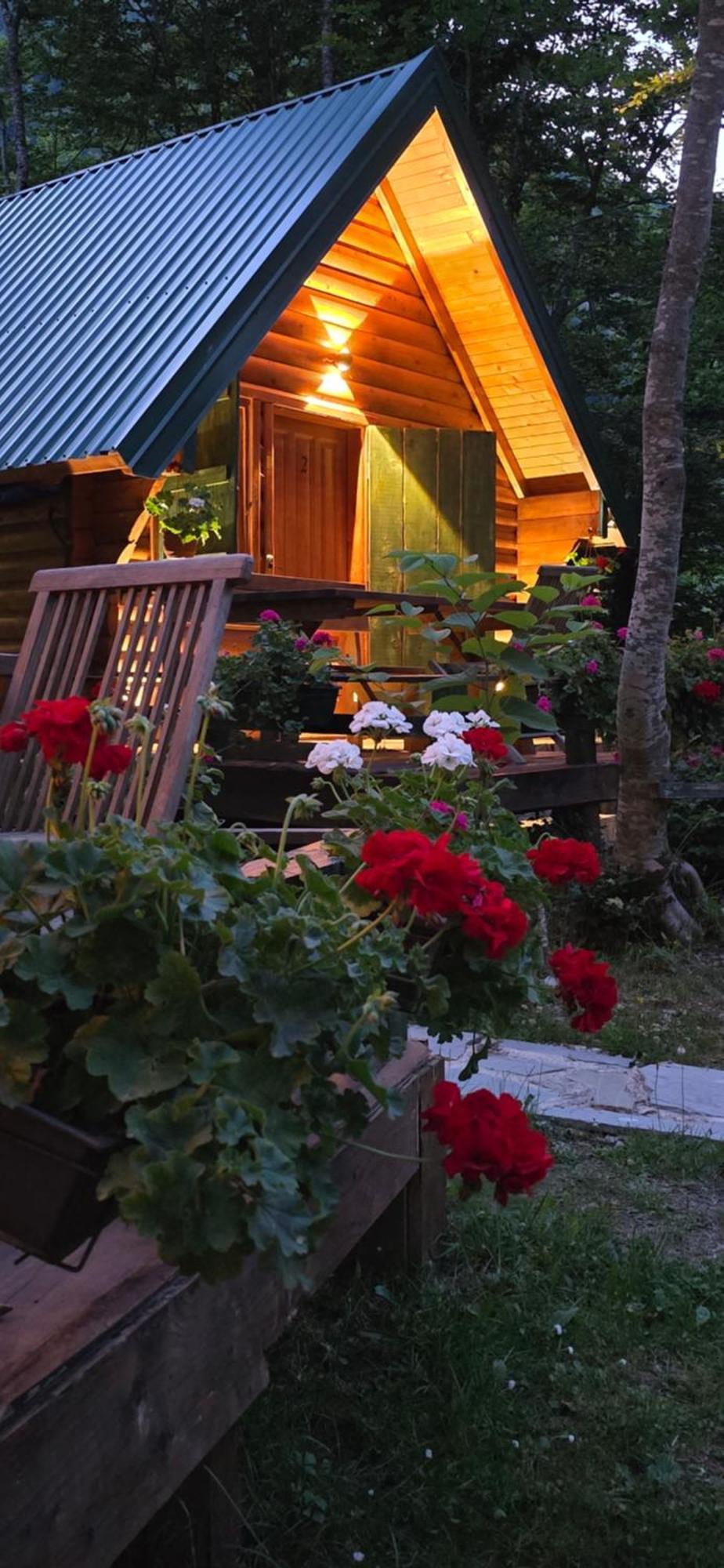 Bungalows Prokletije Gusinje 外观 照片